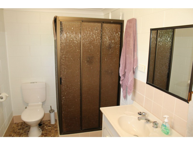 1/23 Yates Street, Nelly Bay QLD 4819