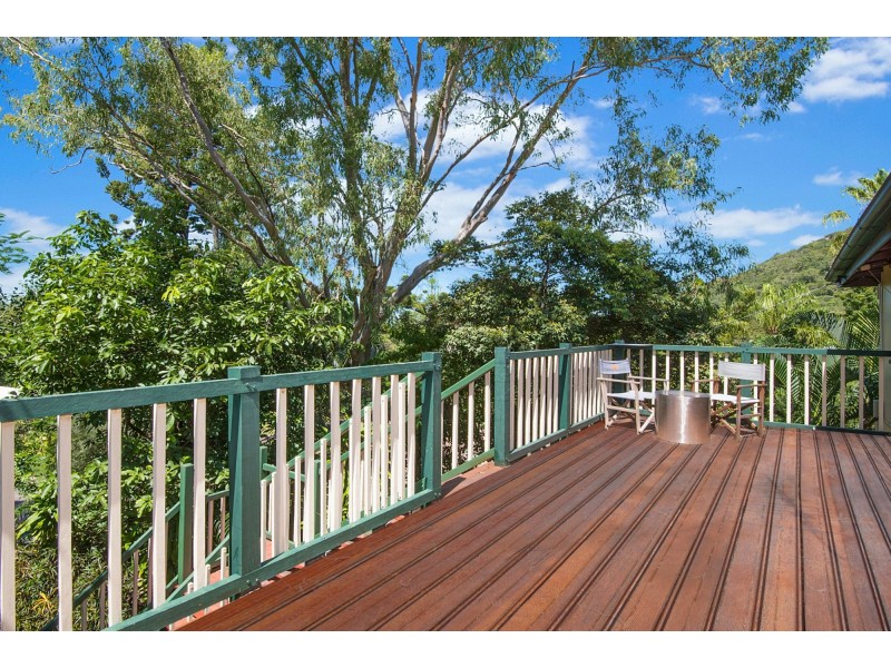 17 McCabe Crescent, Arcadia QLD 4819