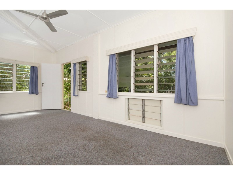 17 McCabe Crescent, Arcadia QLD 4819