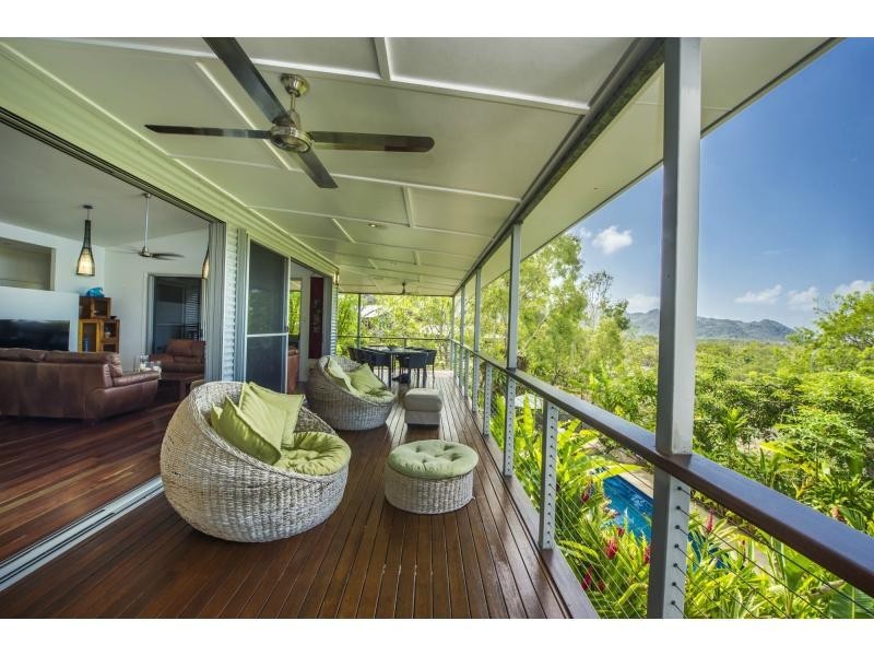 28 Wallaby Way, Horseshoe Bay QLD 4819