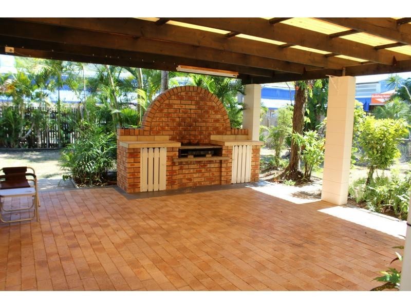 41 Sooning Street, Nelly Bay QLD 4819