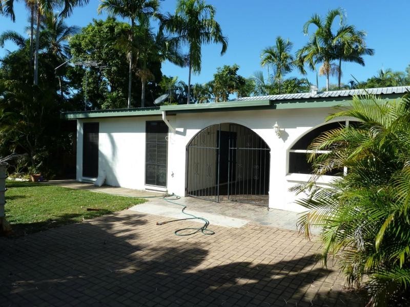 41 Sooning Street, Nelly Bay QLD 4819