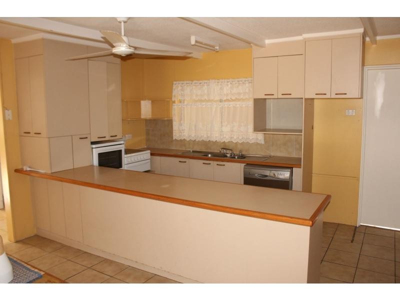 41 Sooning Street, Nelly Bay QLD 4819