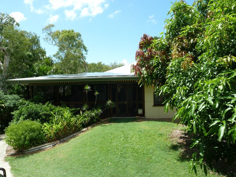 35 Wansfell Street, Picnic Bay QLD 4819