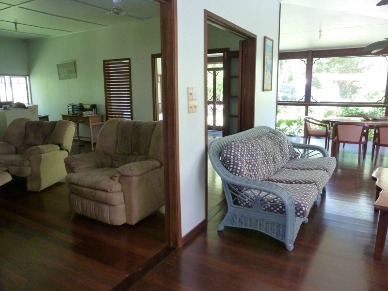 35 Wansfell Street, Picnic Bay QLD 4819