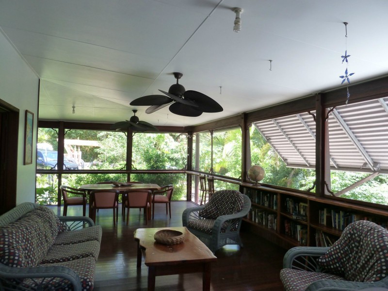 35 Wansfell Street, Picnic Bay QLD 4819