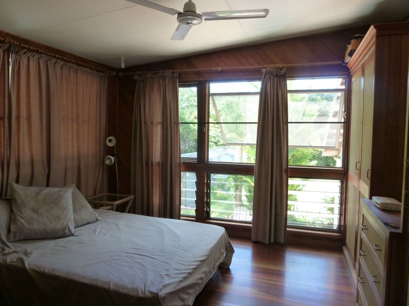 35 Wansfell Street, Picnic Bay QLD 4819