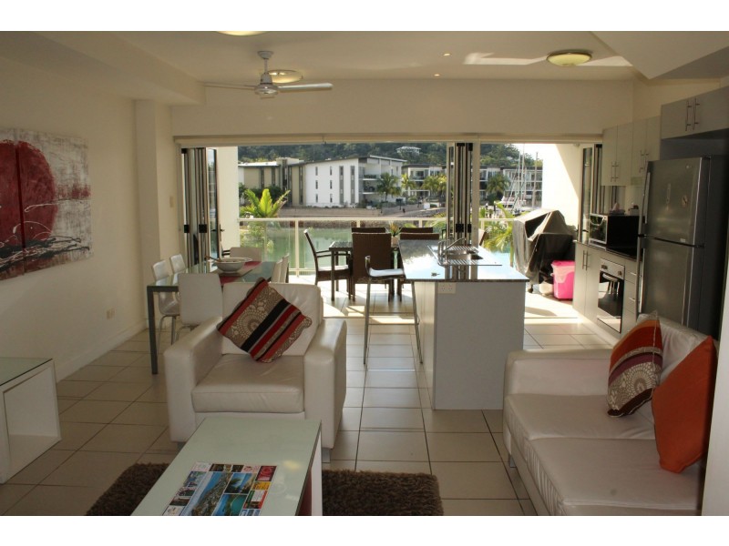19/1-3 The Cove (Beachside Apartments), Nelly Bay QLD 4819