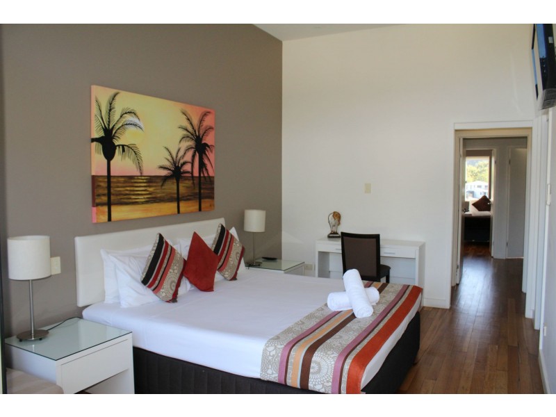 19/1-3 The Cove (Beachside Apartments), Nelly Bay QLD 4819