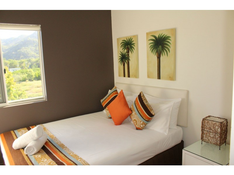 19/1-3 The Cove (Beachside Apartments), Nelly Bay QLD 4819