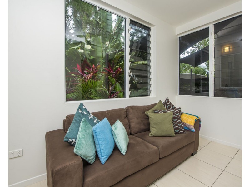 2/3 Boulder Court, Nelly Bay QLD 4819