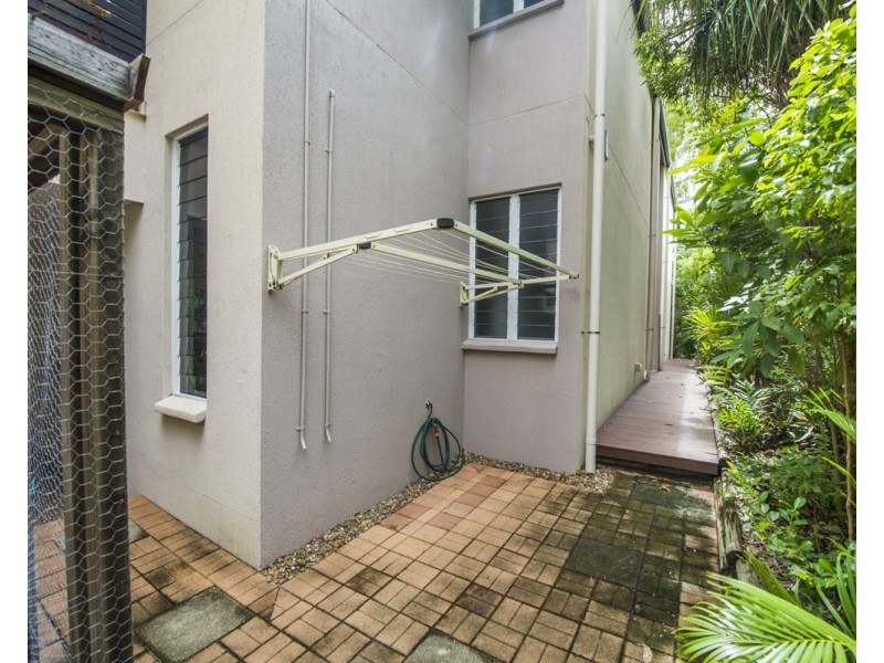 2/3 Boulder Court, Nelly Bay QLD 4819