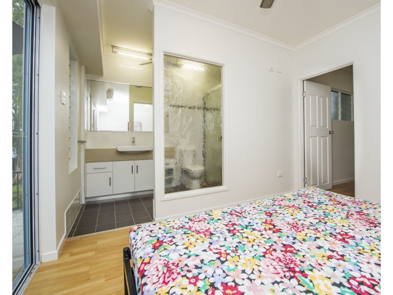 2/3 Boulder Court, Nelly Bay QLD 4819