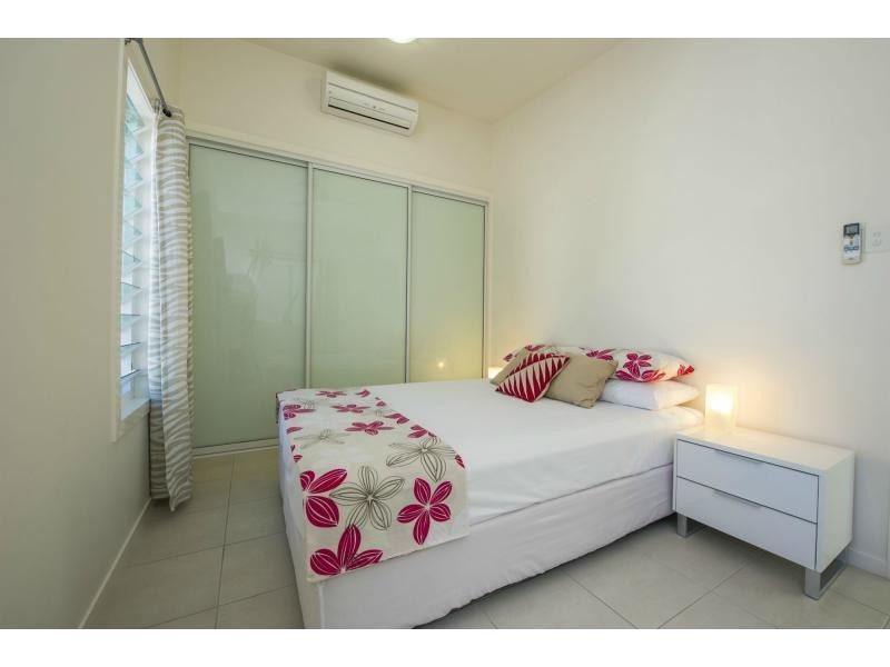 12B Terrace Place, Nelly Bay QLD 4819