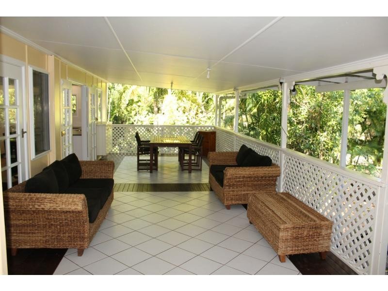 40-42 Kelly Street, Nelly Bay QLD 4819