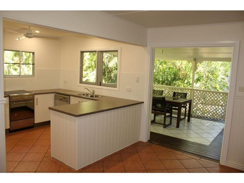 40-42 Kelly Street, Nelly Bay QLD 4819