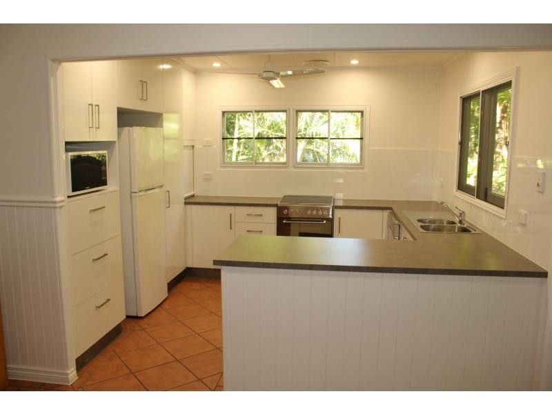 40-42 Kelly Street, Nelly Bay QLD 4819