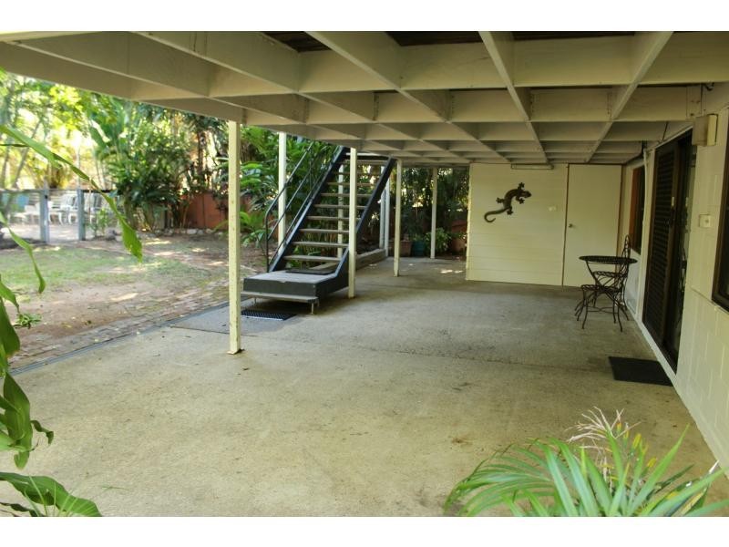 40-42 Kelly Street, Nelly Bay QLD 4819