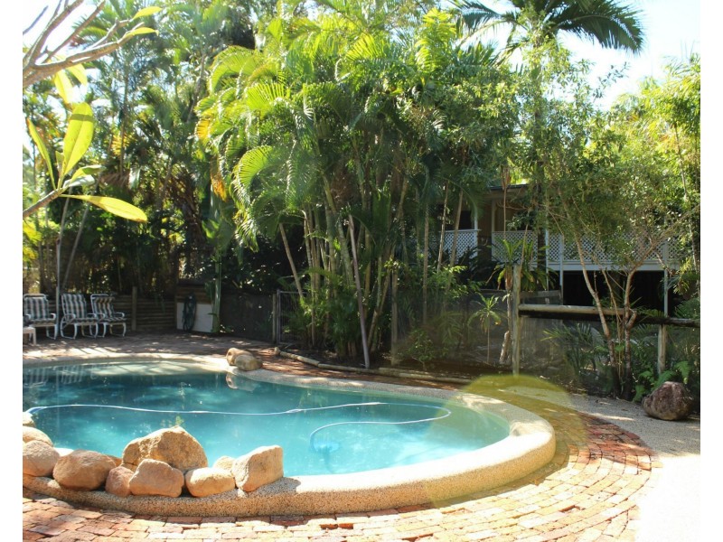 42 Kelly Street, Nelly Bay QLD 4819