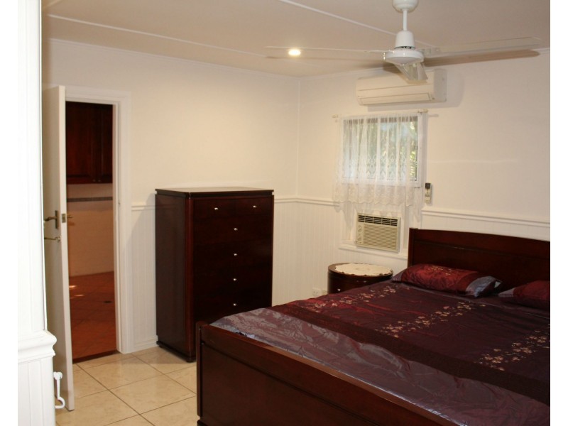 42 Kelly Street, Nelly Bay QLD 4819