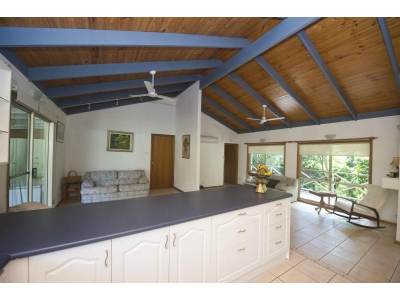 4 Rintoul Court, Horseshoe Bay, Magnetic Island QLD 4819