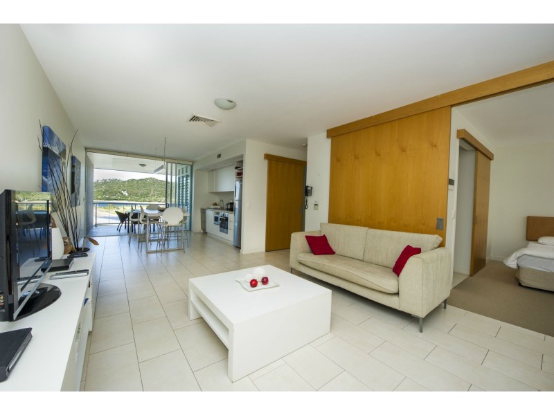 1502/146 Sooning St (Bright Point), Nelly Bay QLD 4819