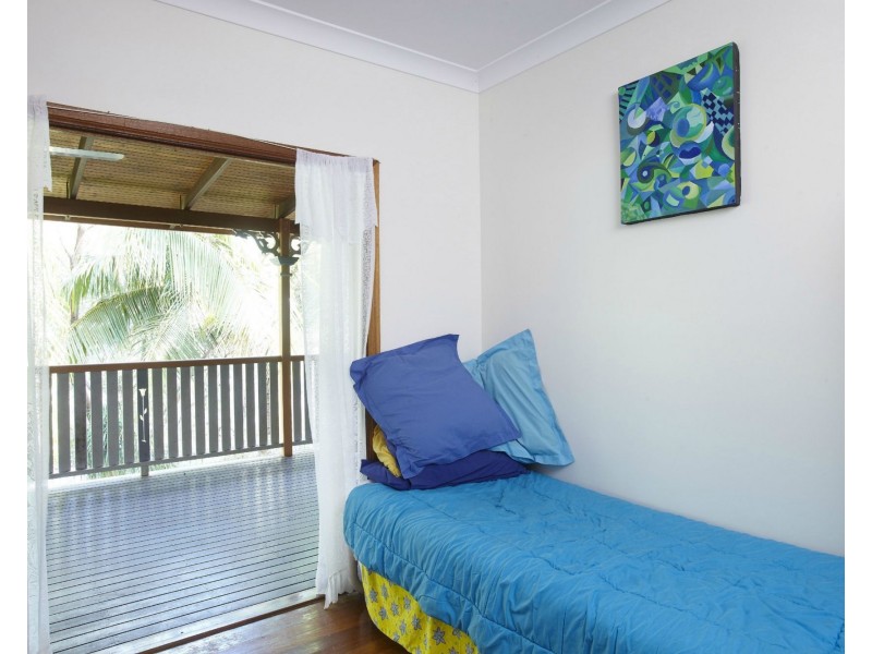 36 Lilac Street, Nelly Bay QLD 4819