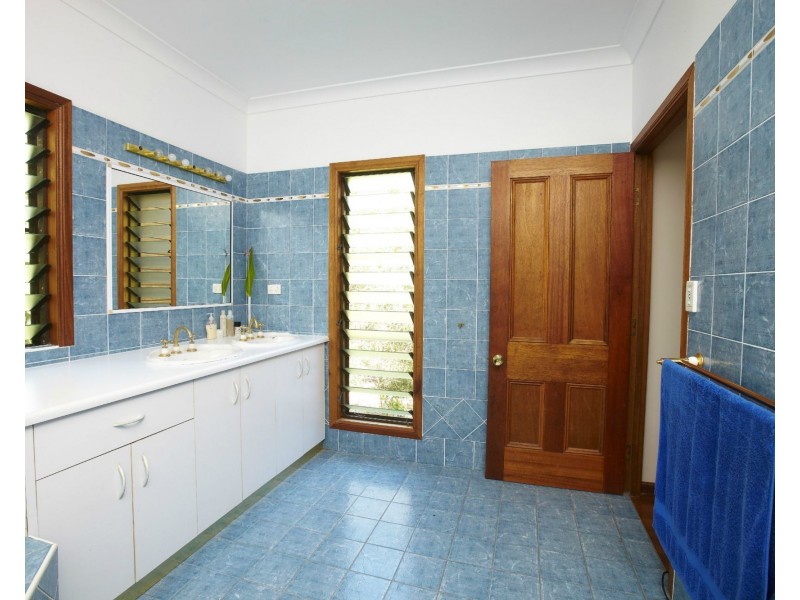 36 Lilac Street, Nelly Bay QLD 4819