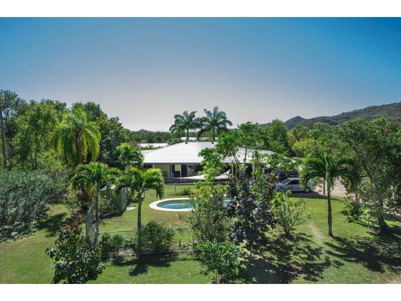 11 Dolphin Court, Horseshoe Bay QLD 4819