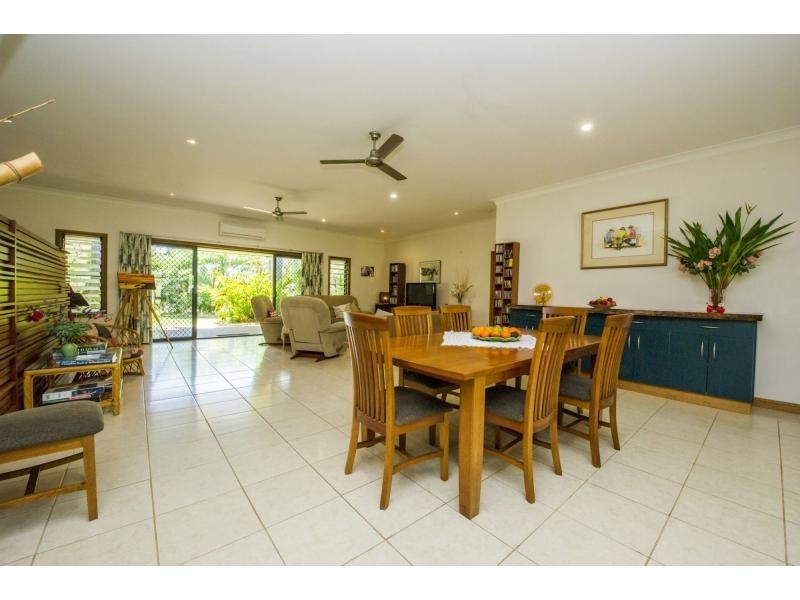 11 Dolphin Court, Horseshoe Bay QLD 4819
