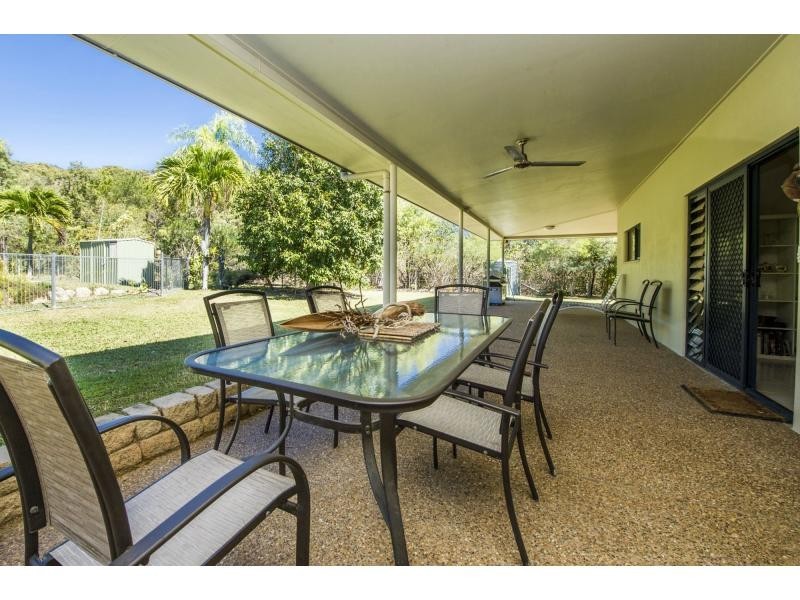 11 Dolphin Court, Horseshoe Bay QLD 4819