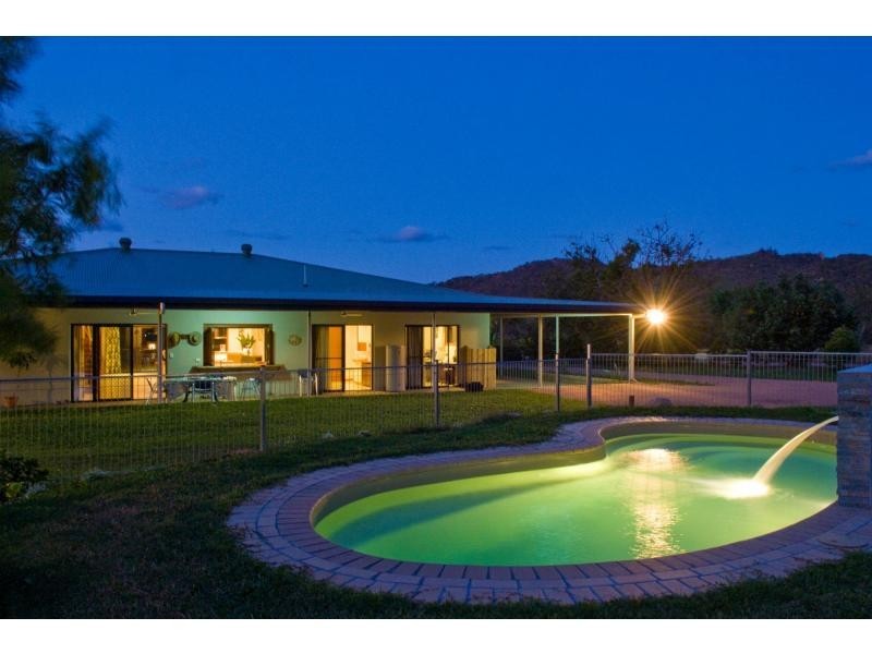 11 Dolphin Court, Horseshoe Bay QLD 4819
