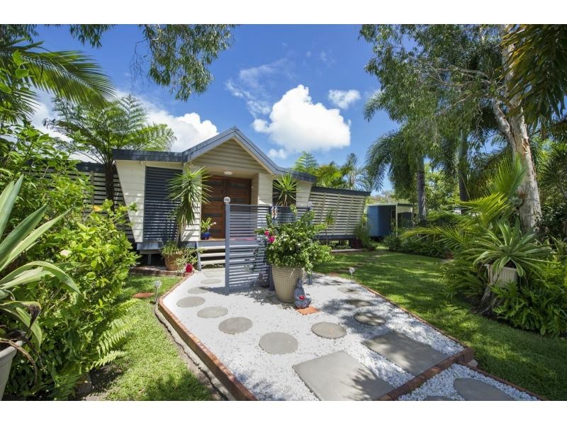 22 Corica Crescent, Horseshoe Bay, Magnetic Island QLD 4819