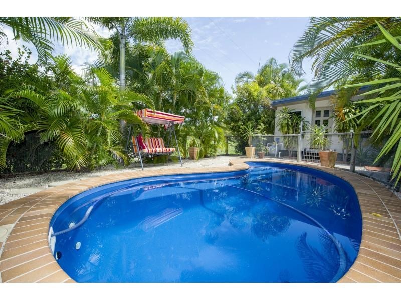 22 Corica Crescent, Horseshoe Bay, Magnetic Island QLD 4819