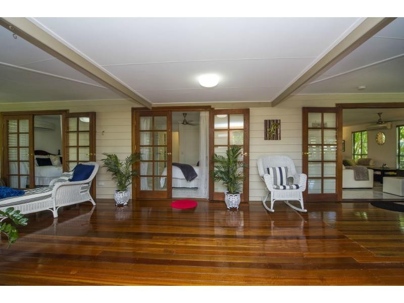 22 Corica Crescent, Horseshoe Bay, Magnetic Island QLD 4819