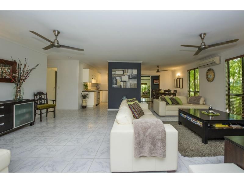 22 Corica Crescent, Horseshoe Bay, Magnetic Island QLD 4819