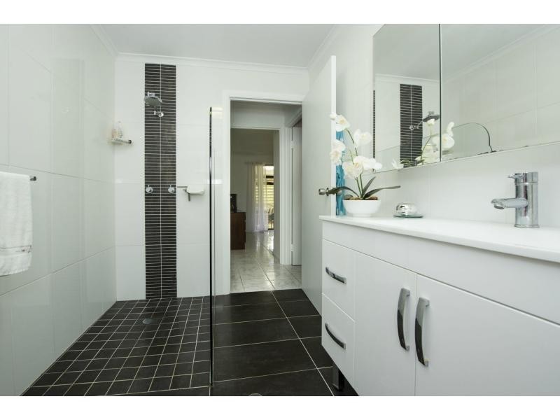 22 Corica Crescent, Horseshoe Bay, Magnetic Island QLD 4819