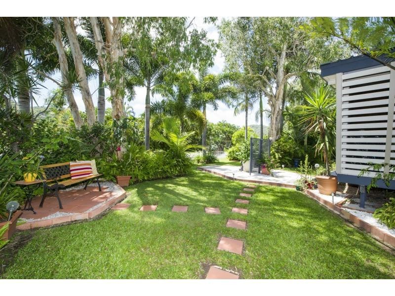 22 Corica Crescent, Horseshoe Bay, Magnetic Island QLD 4819