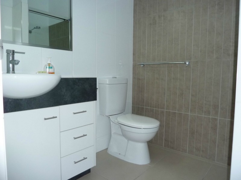 20 Yates St, Nelly Bay QLD 4819