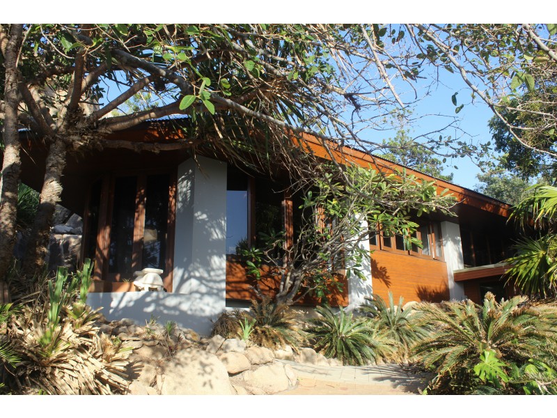 12 Boulder Ct, Nelly Bay QLD 4819