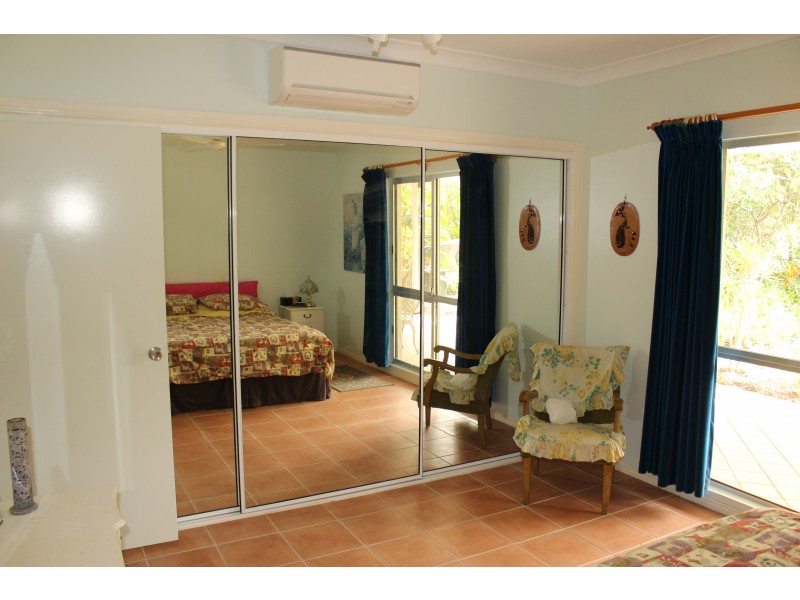 36 Elena St, Nelly Bay QLD 4819