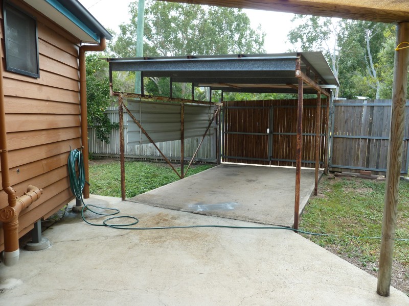 17 Mandalay Ave, Nelly Bay QLD 4819