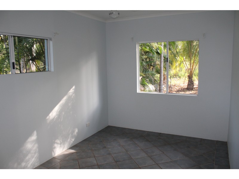 17 Compass Cres, Nelly Bay QLD 4819