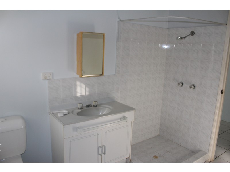 17 Compass Cres, Nelly Bay QLD 4819