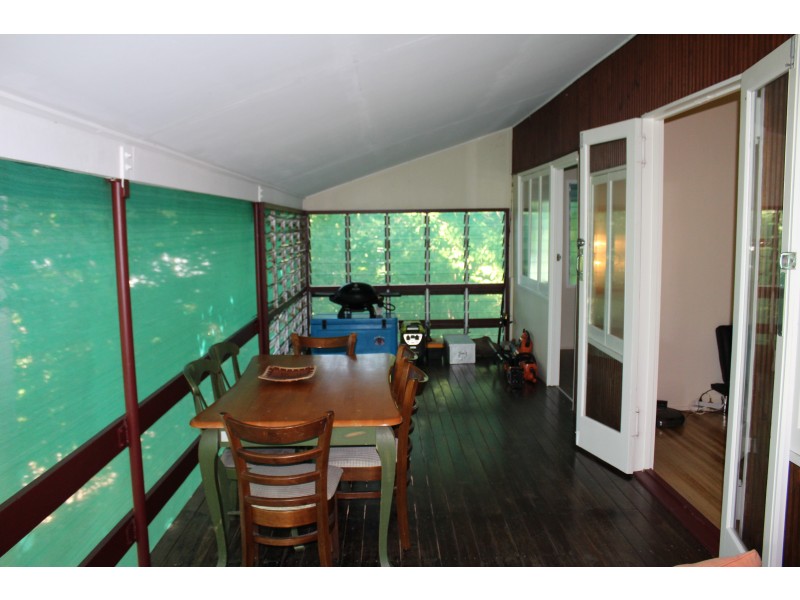 10 Opalia Ct, Nelly Bay QLD 4819