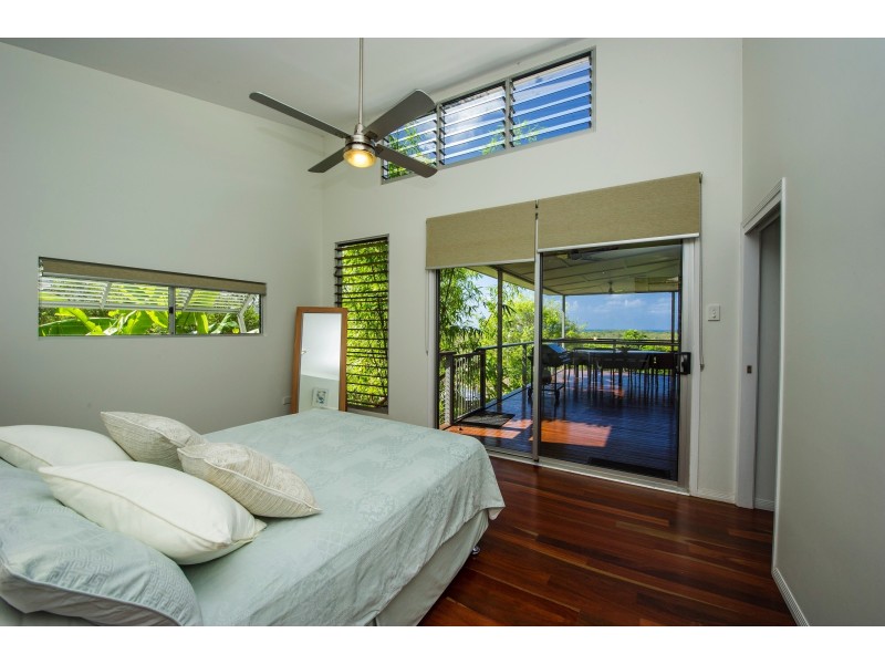 28 Wallaby Way, Horseshoe Bay QLD 4819