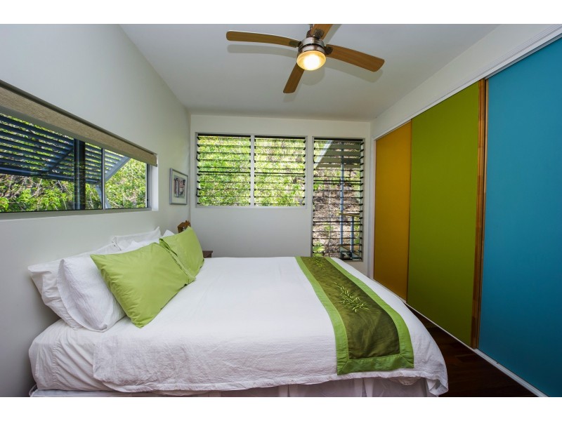 28 Wallaby Way, Horseshoe Bay QLD 4819