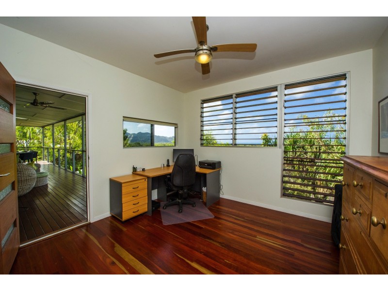 28 Wallaby Way, Horseshoe Bay QLD 4819