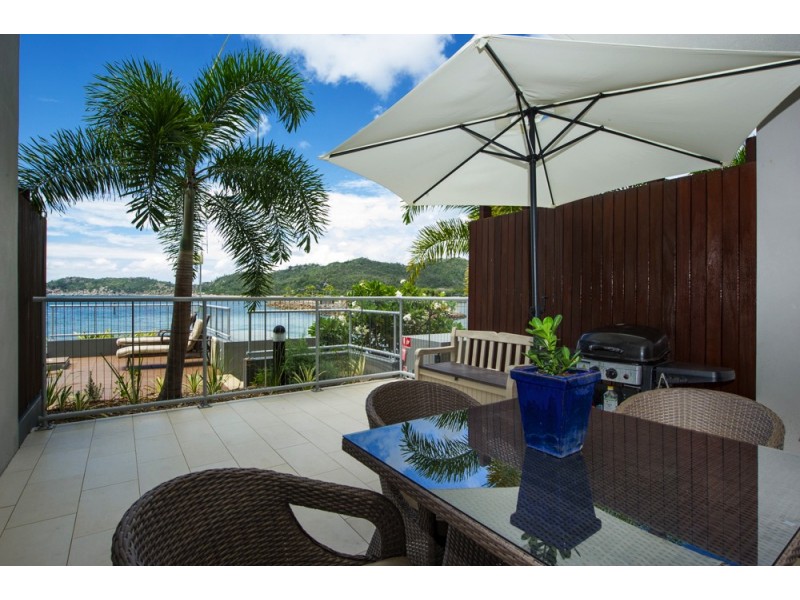 2102/146 Sooning St (Bright Point), Nelly Bay QLD 4819