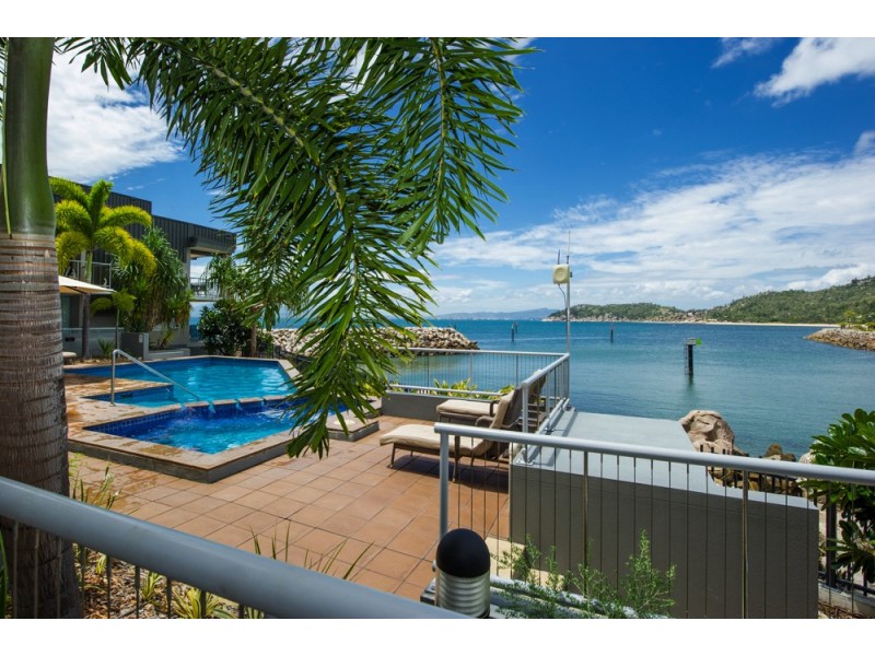 2102/146 Sooning St (Bright Point), Nelly Bay QLD 4819